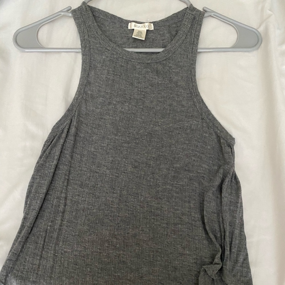 Tillys grey ribbed tank